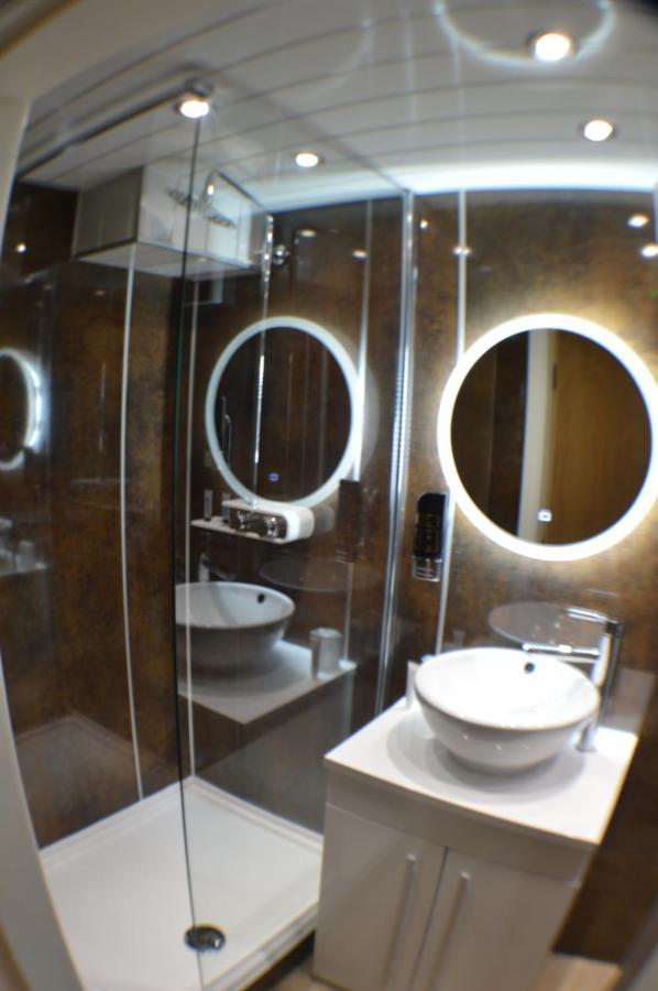 Deluxe Room,1171256409:JPEG