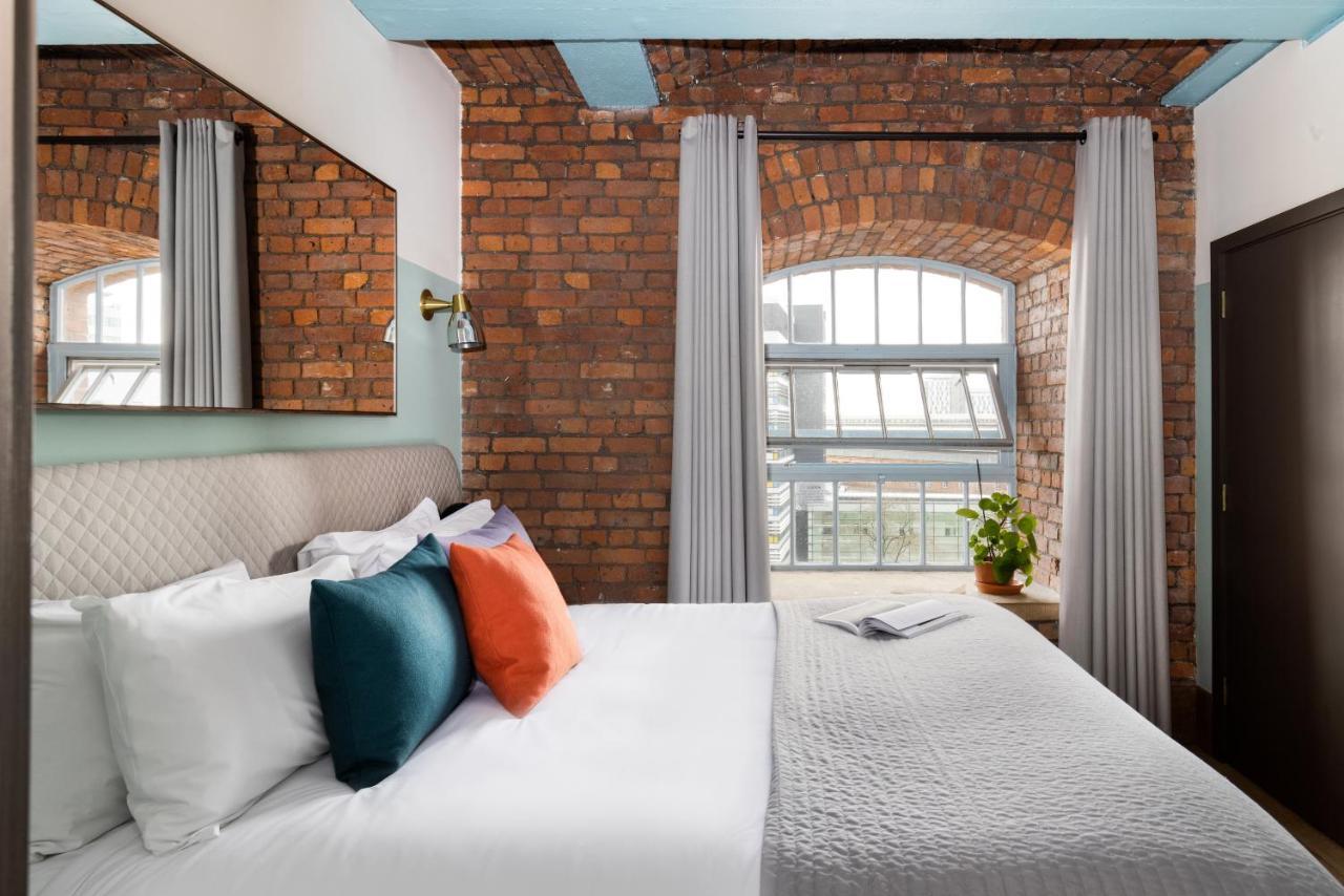 Premium One Bedroom Apartment Sofa Bed