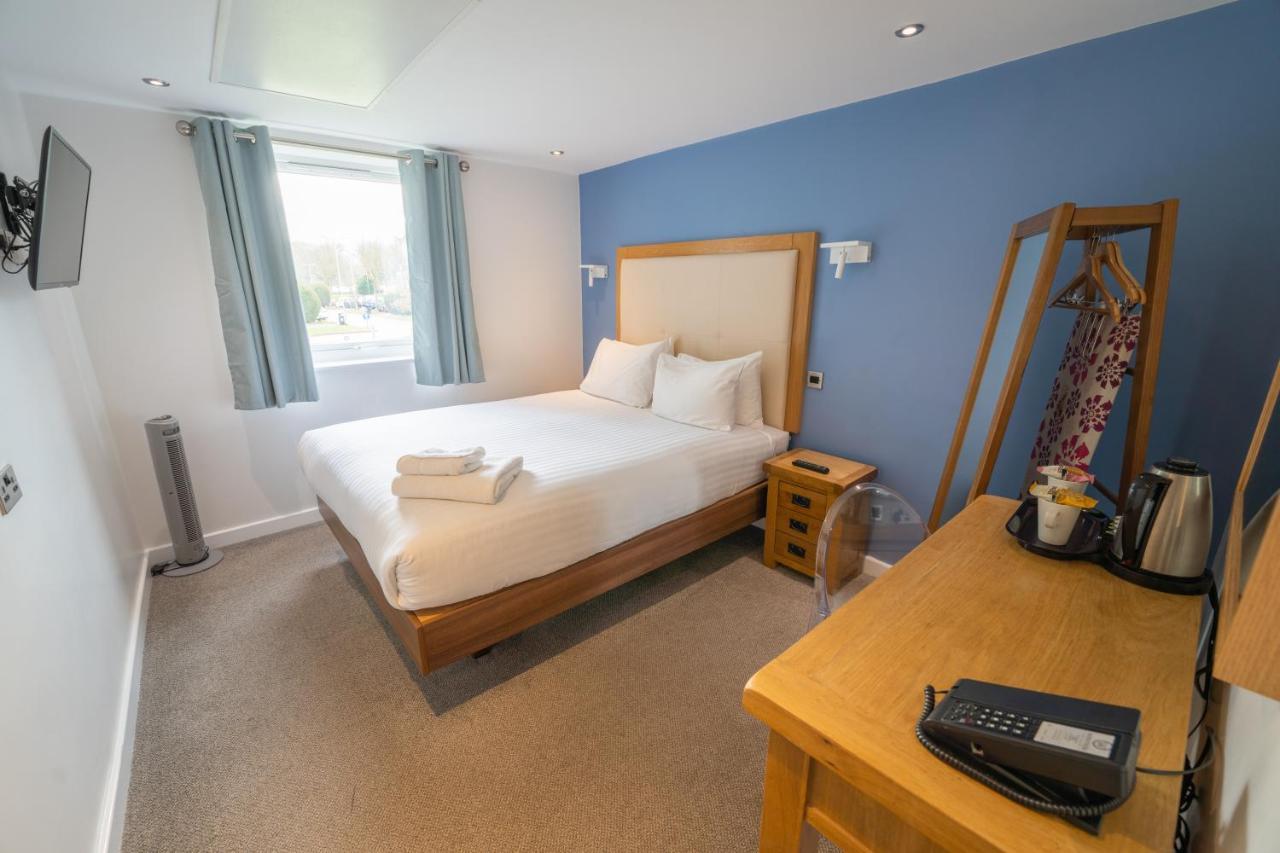 King Bedded Room,1364287319:JPEG