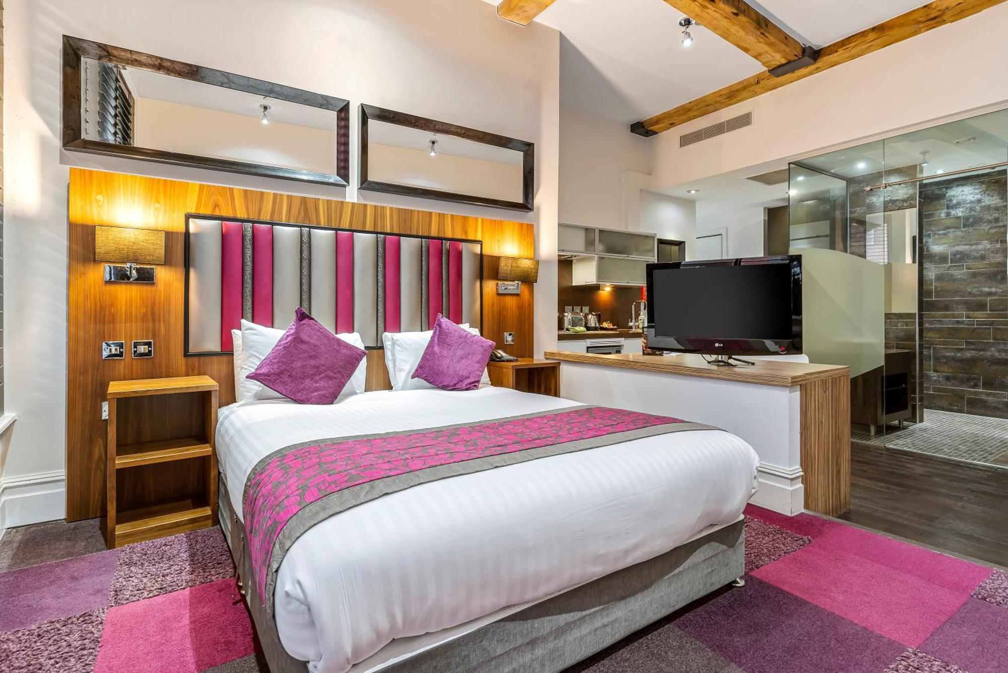 Grande Studio,1445807755:JPEG