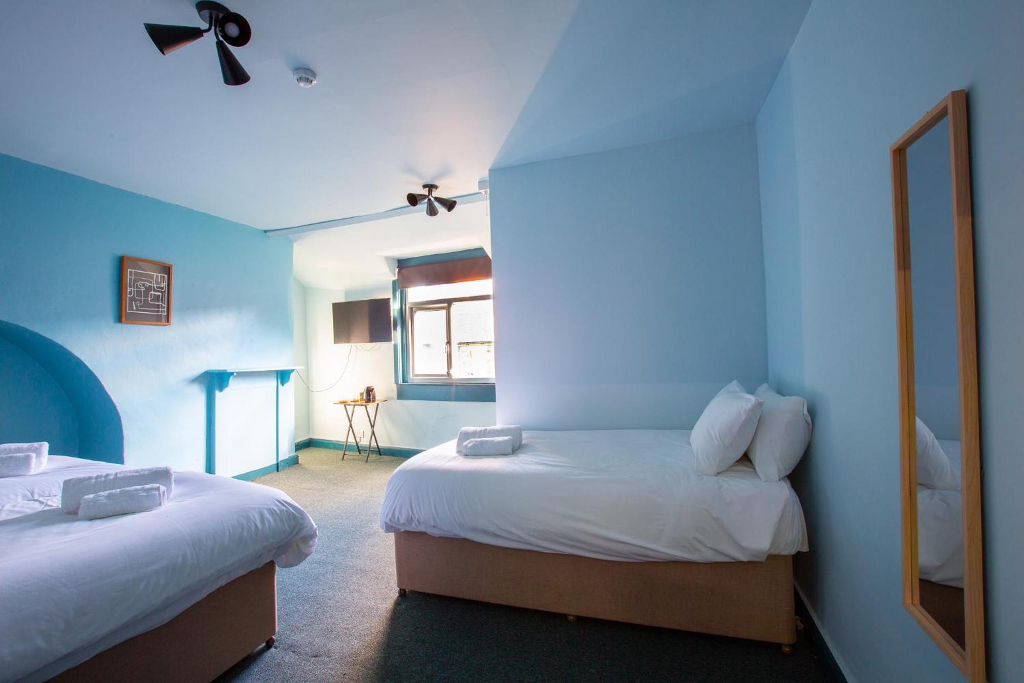 Quadruple Room,1536952237:JPEG
