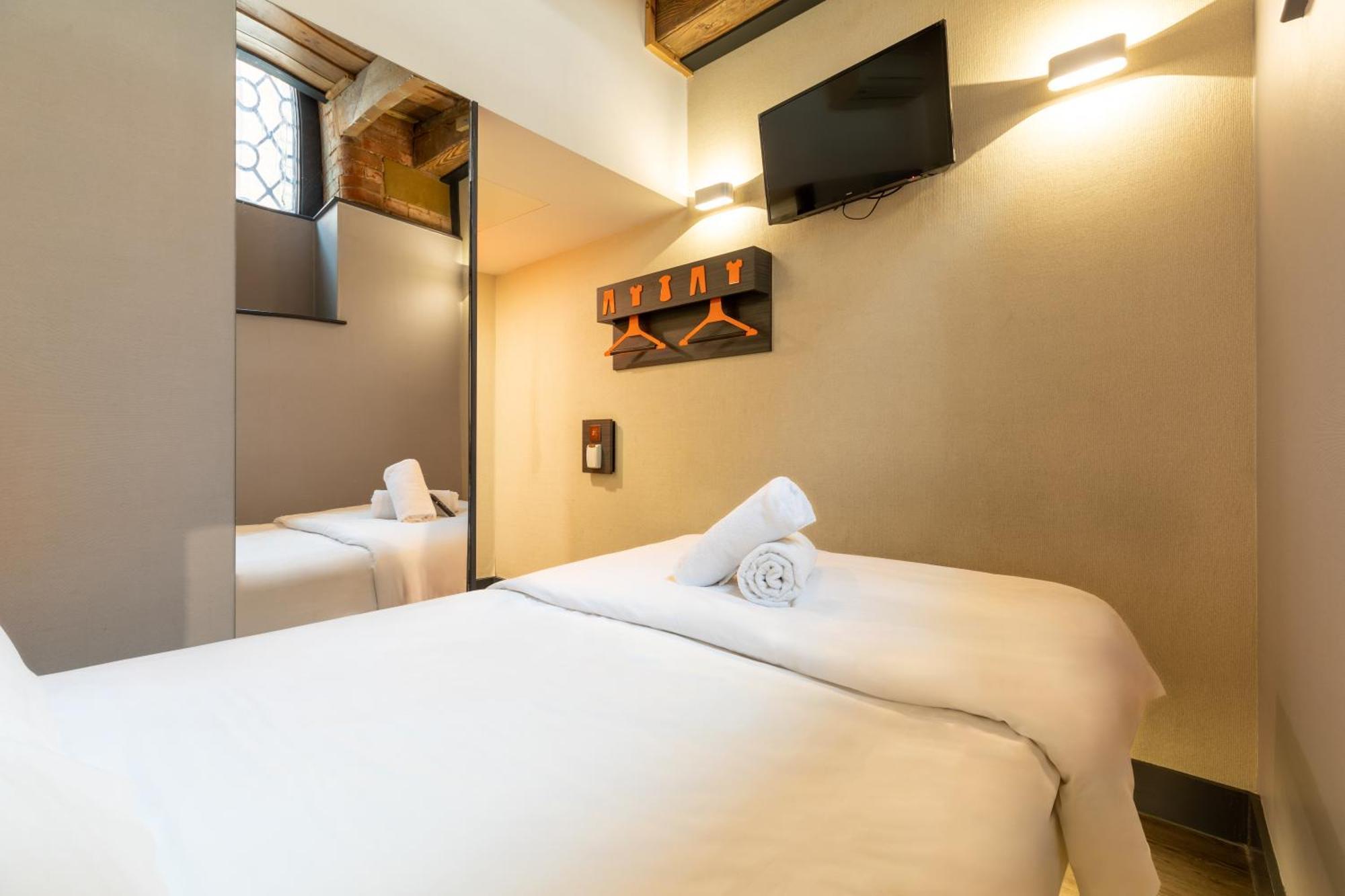 Lower Ground Double Room Window