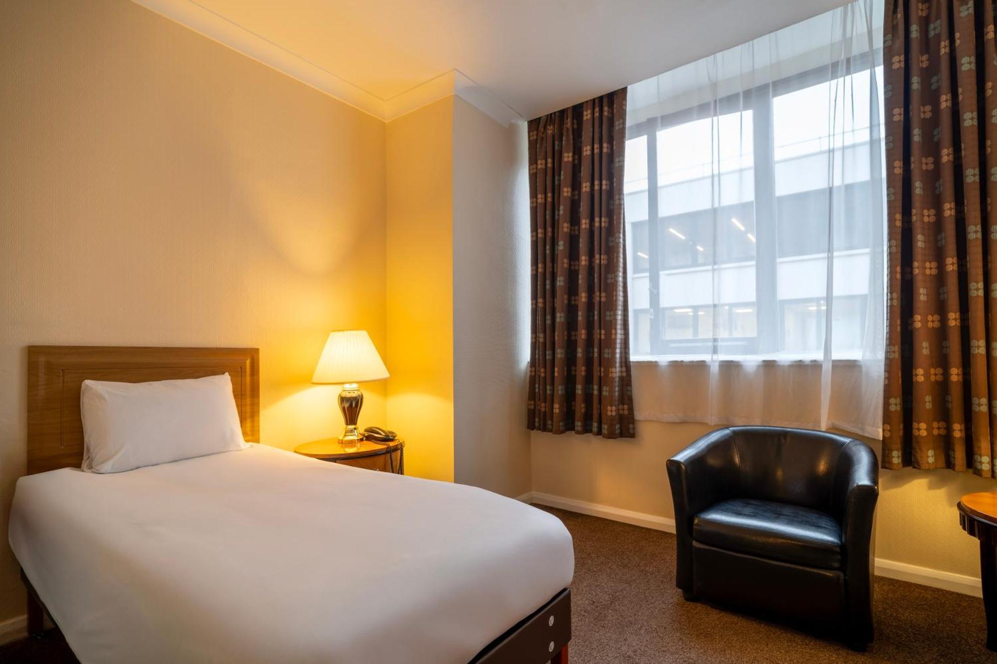 Standard Single Room,1642306555:JPEG