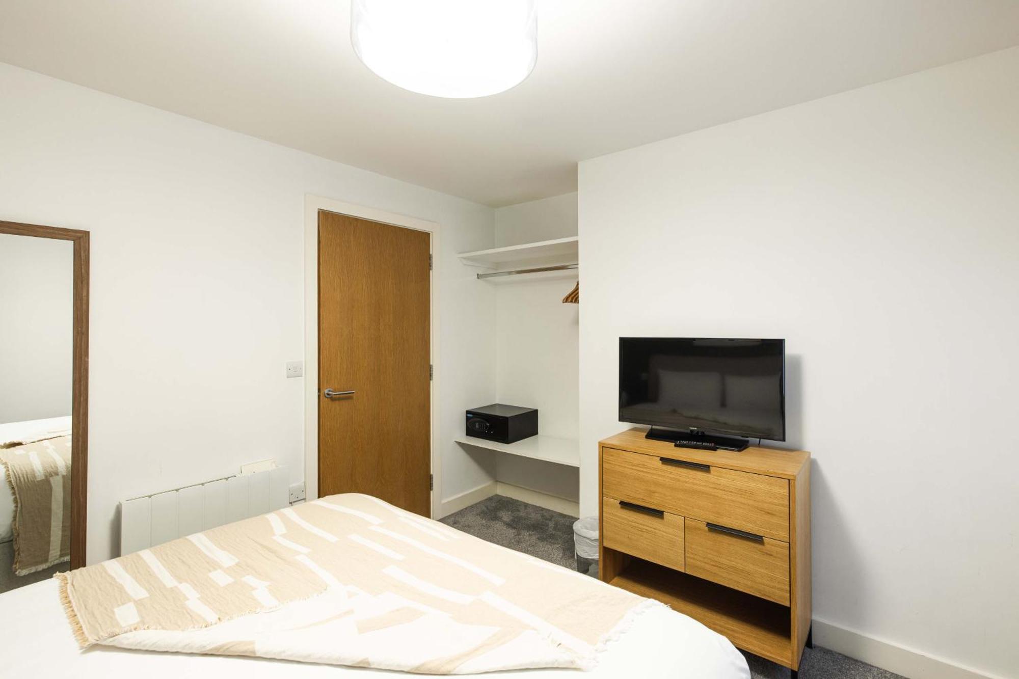 One Bedroom Suite