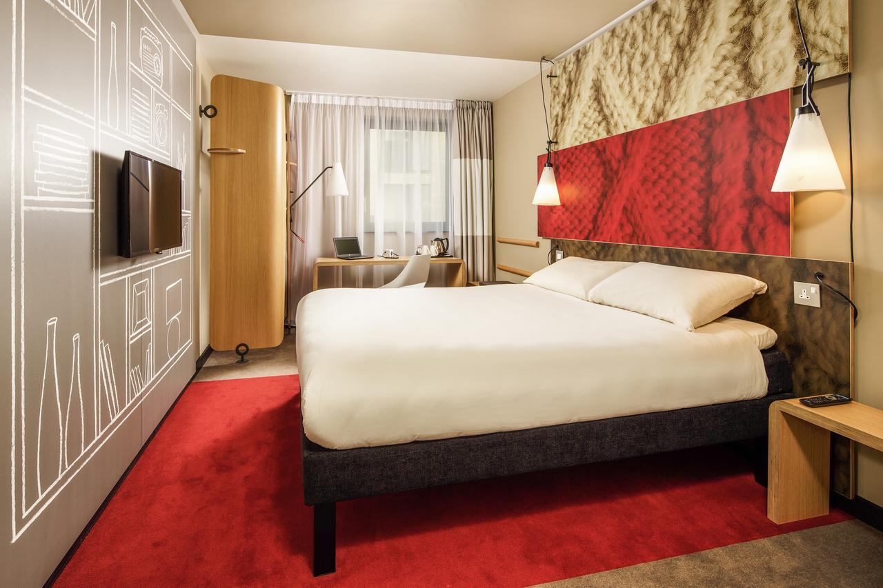 Double Sweet Room by Ibis