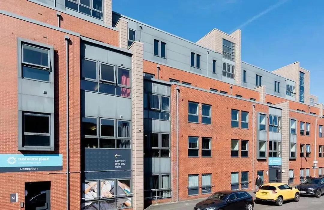 Rusholme Place Manchester - Walking Distance To Manchester University-1