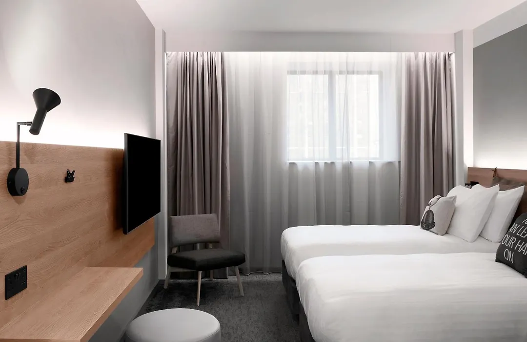 Moxy Manchester City Centre-1