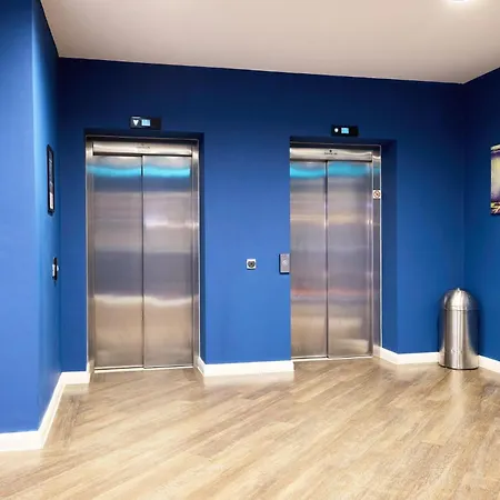 Holiday Inn - The Niu, Loom Manchester North By Ihg-2