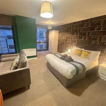 Beehosting Adelphi Wharf Apartments-3