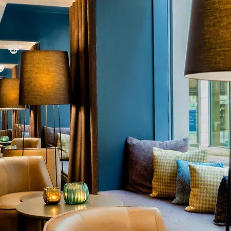 Motel One Manchester-Royal Exchange-3