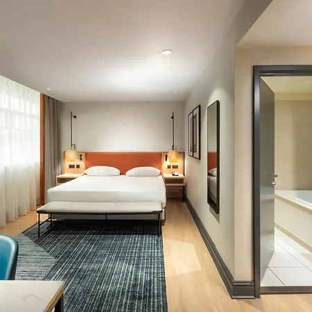 Manchester Marriott Hotel Piccadilly-2