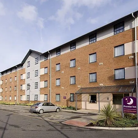 Premier Inn Manchester West Didsbury-3