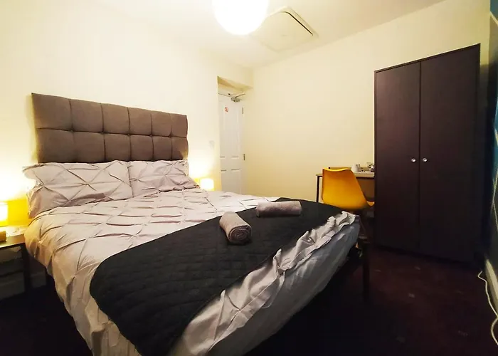 Bankwell Guest House Manchester