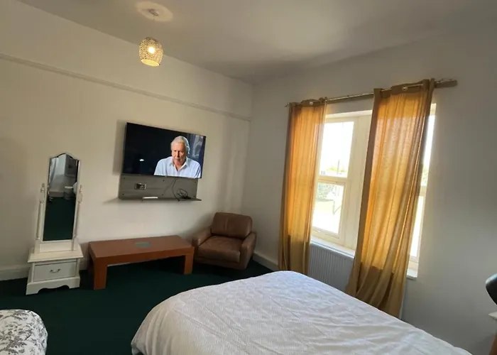 Eva Lodges Manchester