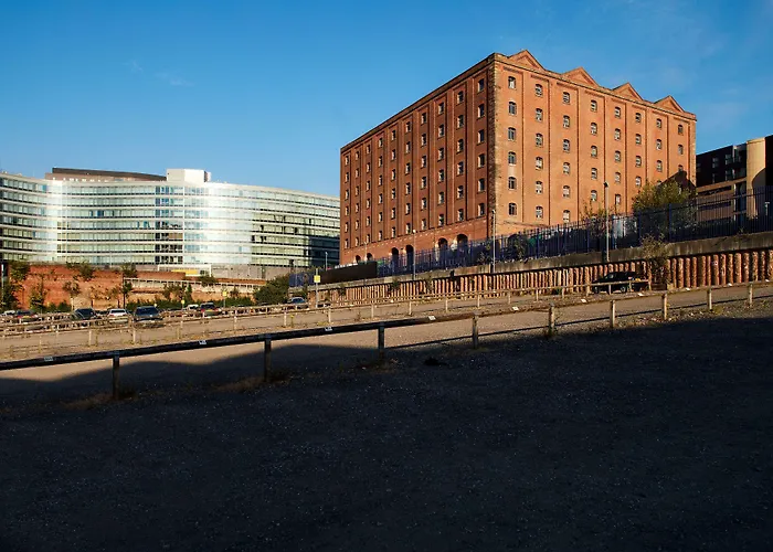 Manchester HotelsNative