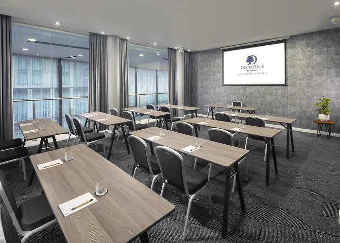 Doubletree By Hilton Manchester Piccadilly