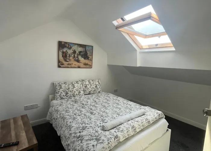 Eva Lodges Manchester